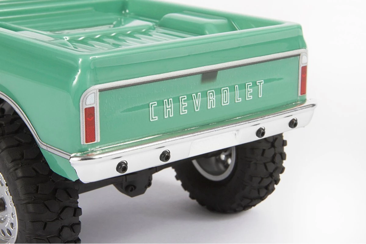 AXI00001T1 | Axial 1/24 SCX24 1967 Chevrolet C10 RTR RC Rock Crawler - Green 4 AXI00001T1 | Axial 1/24 SCX24 1967 Chevrolet C10 RTR RC Rock Crawler - Green - Image 4