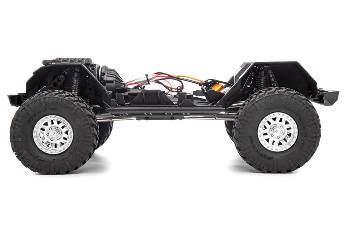 AXI03003T1 | Axial 1/10 SCX10 III 2017 Jeep JLU Wrangler RTR RC Rock Crawler - Grey 12 AXI03003T1 | Axial 1/10 SCX10 III 2017 Jeep JLU Wrangler RTR RC Rock Crawler - Grey - Image 12