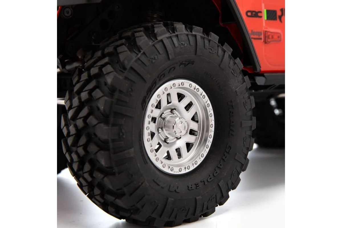 AXI03003T2 | Axial 1/10 SCX10 III 2017 Jeep JLU Wrangler RTR RC Rock Crawler - Orange 6 AXI03003T2 | Axial 1/10 SCX10 III 2017 Jeep JLU Wrangler RTR RC Rock Crawler - Orange - Image 6