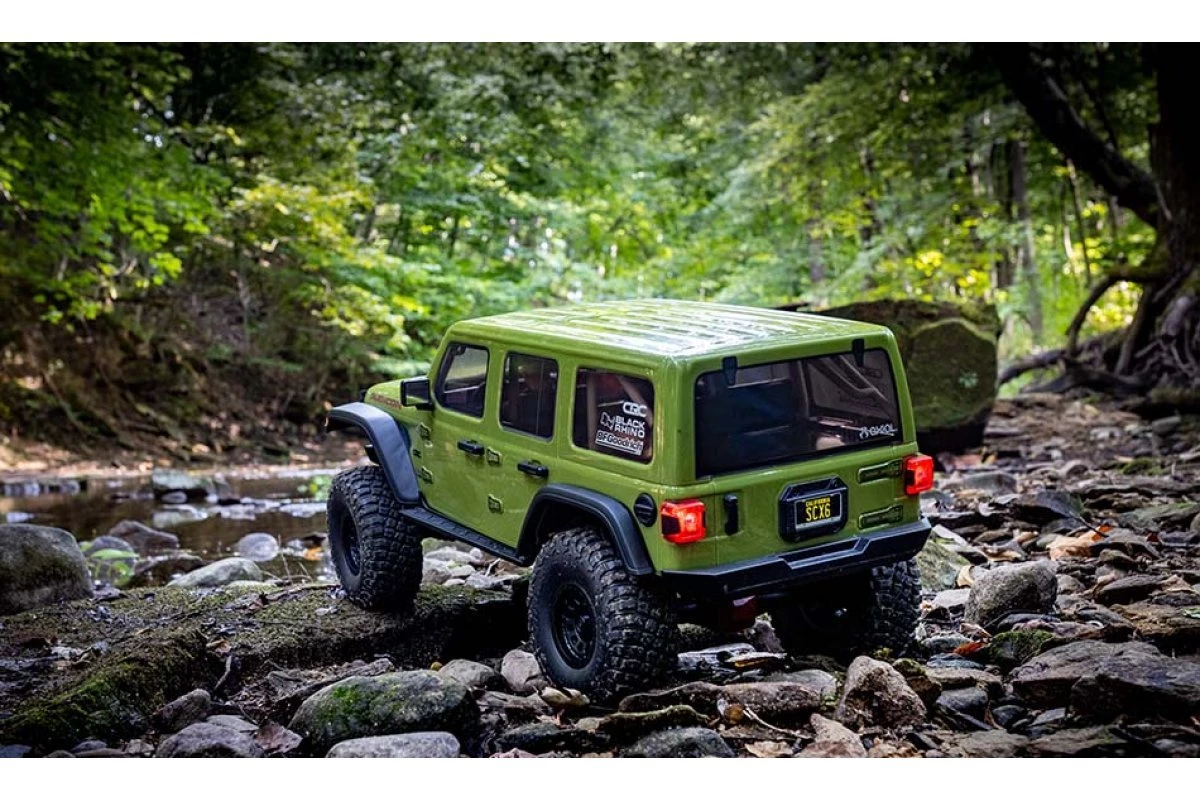 AXI05000T1 | Axial 1/6 SCX6 Jeep JLU Wrangler Electric Brushless RTR RC Rock Crawler - Green 8 AXI05000T1 | Axial 1/6 SCX6 Jeep JLU Wrangler Electric Brushless RTR RC Rock Crawler - Green - Image 8